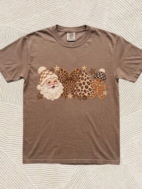 Leopard Christmas t-shirt cute Santa gingerbread Xmas bow tree
